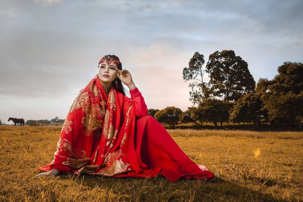 lady in red costume